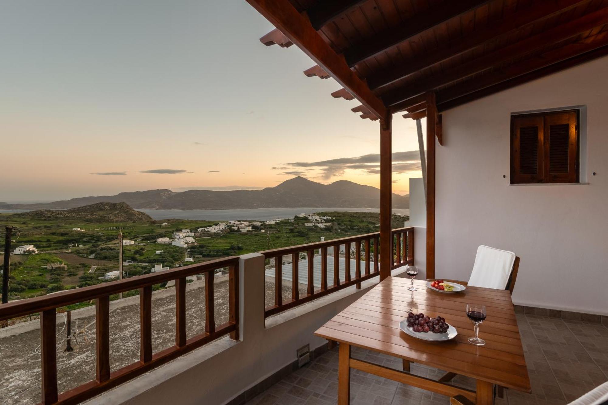 Villa Uncle John'S House With View Trypiti Exterior foto