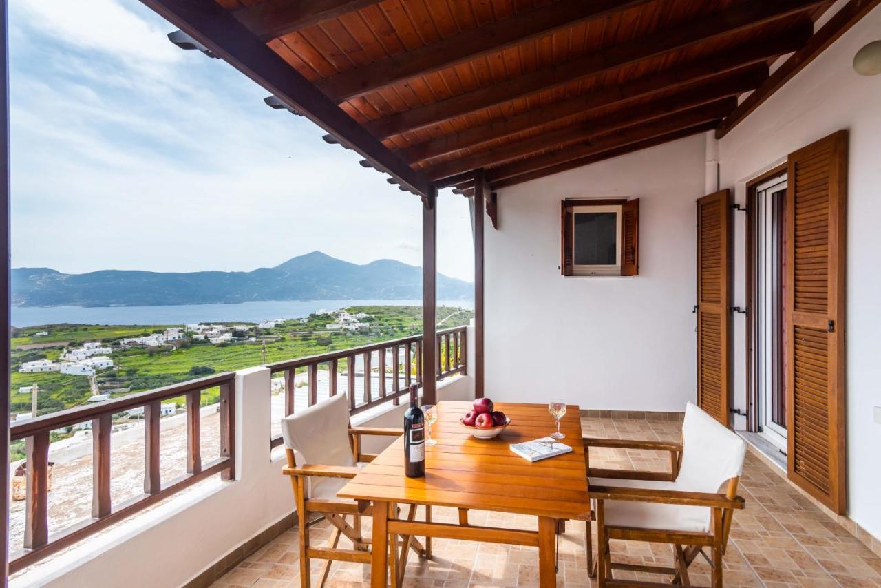 Villa Uncle John'S House With View Trypiti Exterior foto
